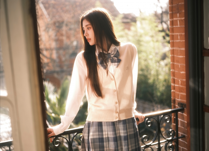 搞笑博主'欢乐时刻'频道封面